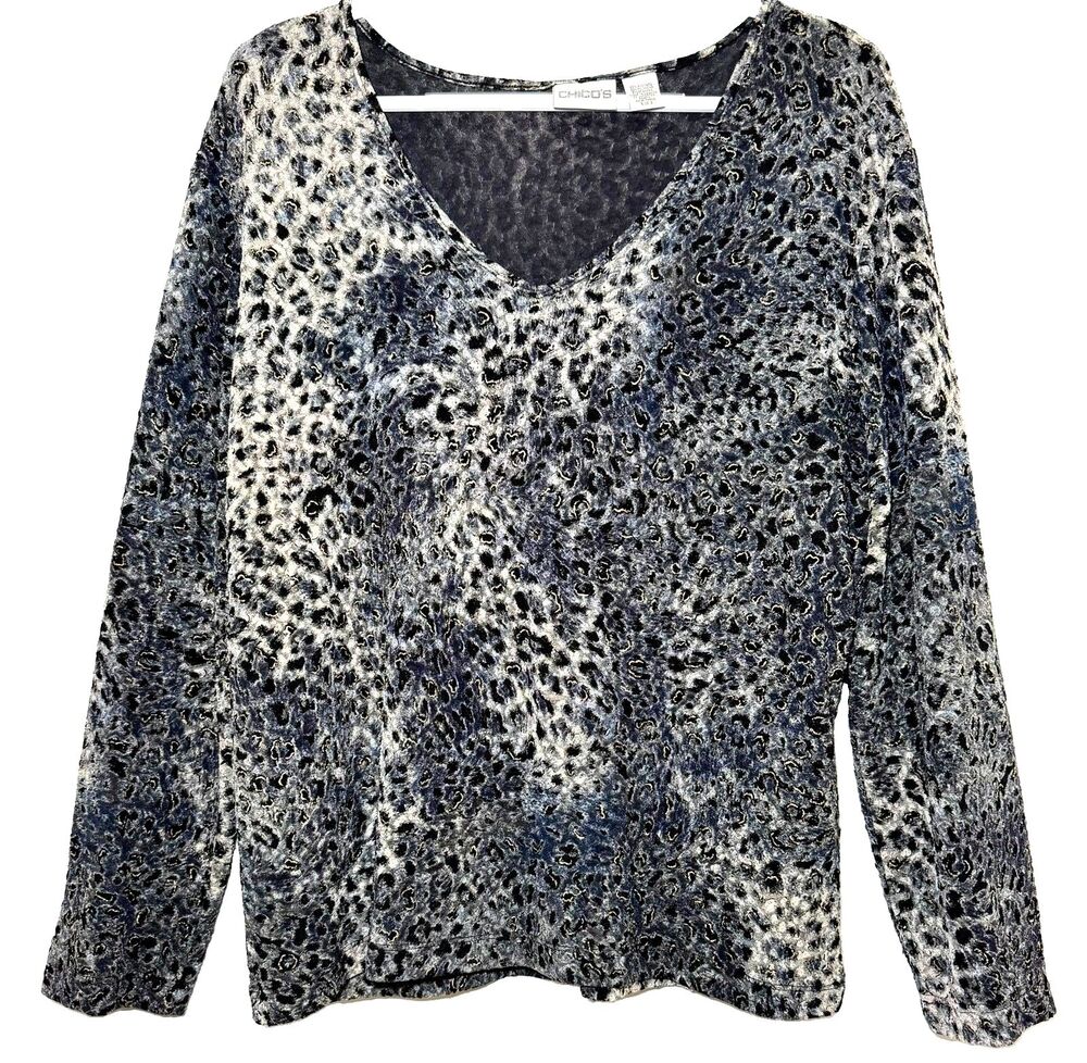Chico’s Size XL (Size 3) Blue Gray Animal Print Textured V-Neck Long Sleeve Top